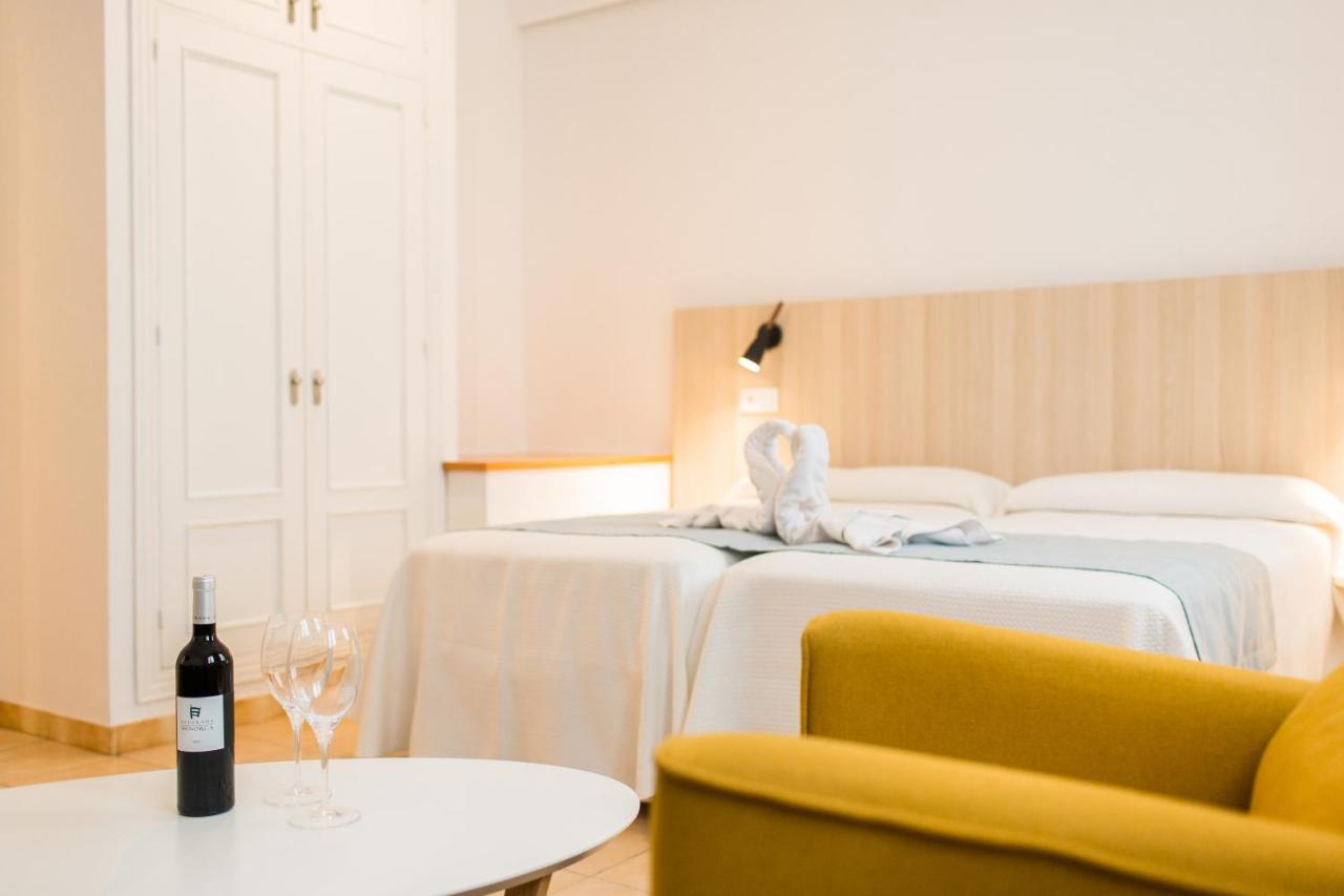 Sagitario Petit Ciutadella Otel Ciutadella  Dış mekan fotoğraf